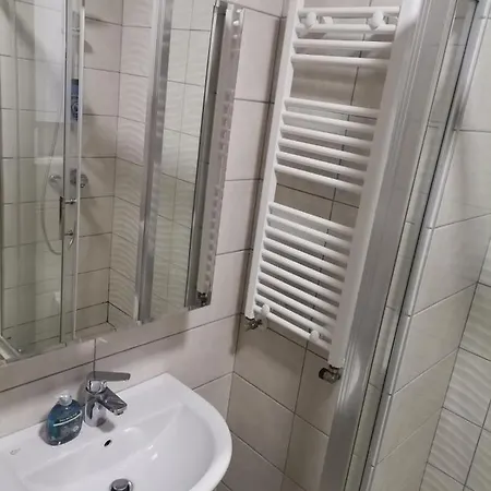 Calla - 3, Modern & Cozy Near Centar - Free Parking Slot Skopje